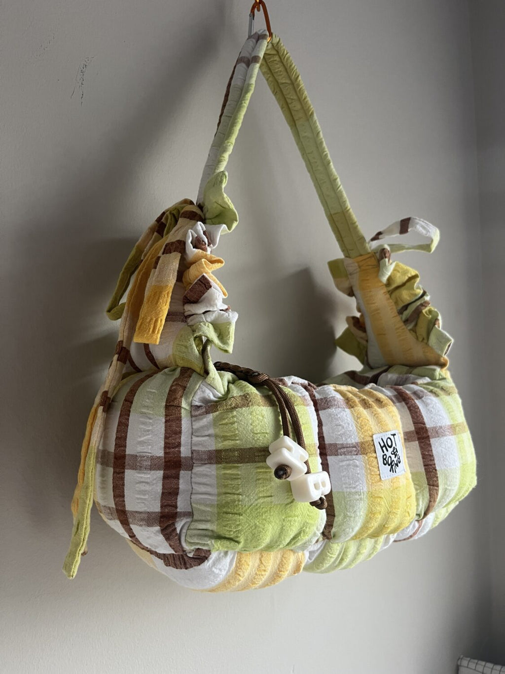 Key-lime Pie Baguette Puffer Bag